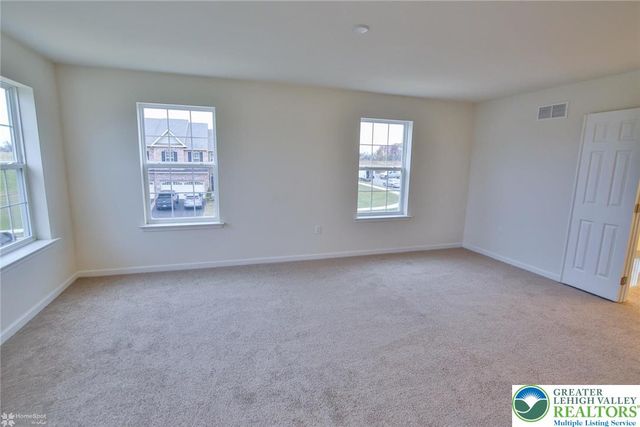 1402 Caspian Street, South Whitehall Twp, PA 18104