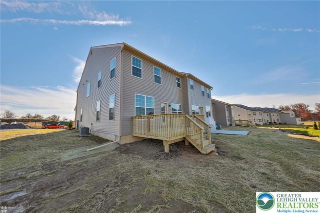 1402 Caspian Street, South Whitehall Twp, PA 18104