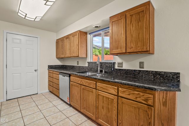 776 NW Carol Drive, Grants Pass, OR 97526