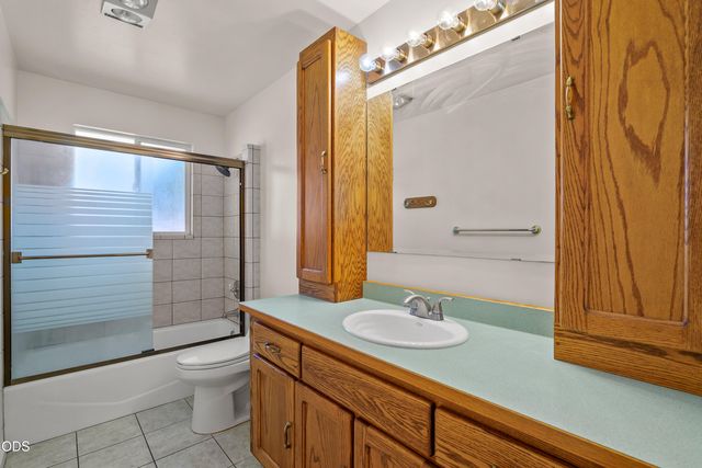 776 NW Carol Drive, Grants Pass, OR 97526