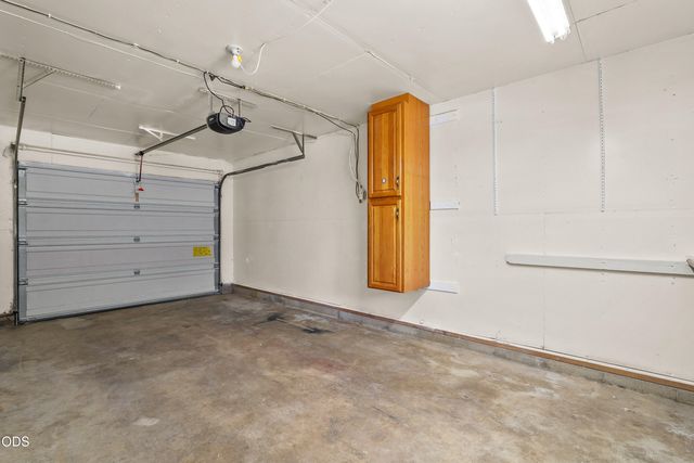 776 NW Carol Drive, Grants Pass, OR 97526