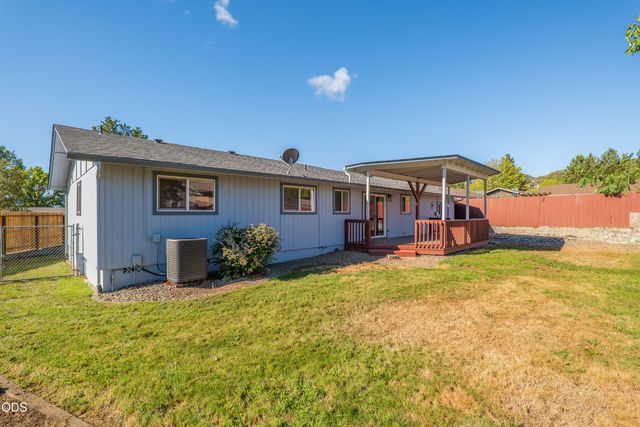 776 NW Carol Drive, Grants Pass, OR 97526
