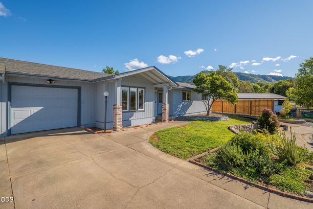 776 NW Carol Drive, Grants Pass, OR 97526