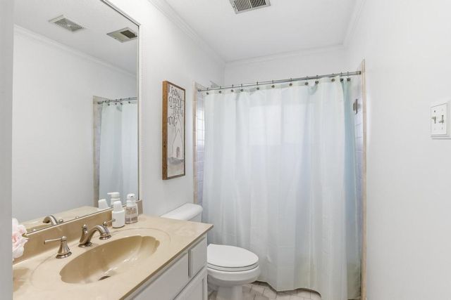8384 ROCHESTER CV, Germantown, TN 38139