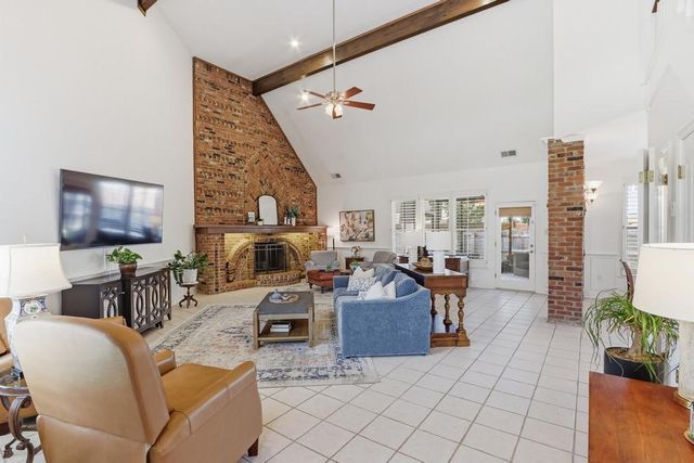 8384 ROCHESTER CV, Germantown, TN 38139