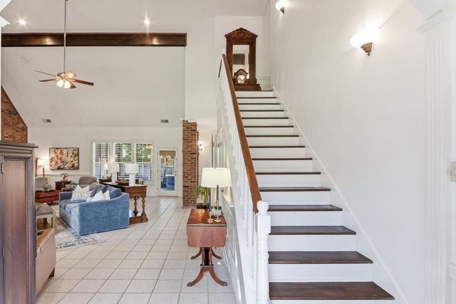 8384 ROCHESTER CV, Germantown, TN 38139