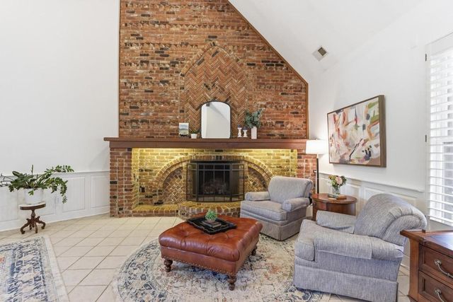 8384 ROCHESTER CV, Germantown, TN 38139