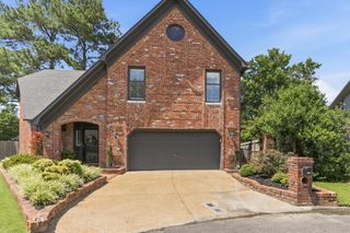 8384 ROCHESTER CV, Germantown, TN 38139