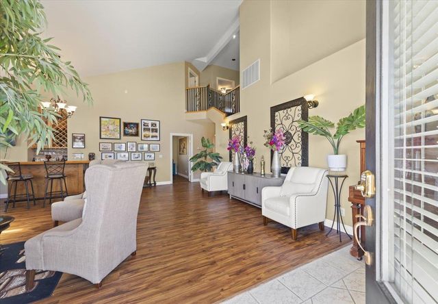 1901 Calistoga Drive, Hollister, CA 95023