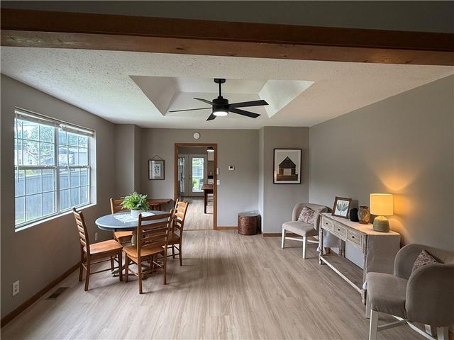 526 S west Street, Nevada, MO 64772