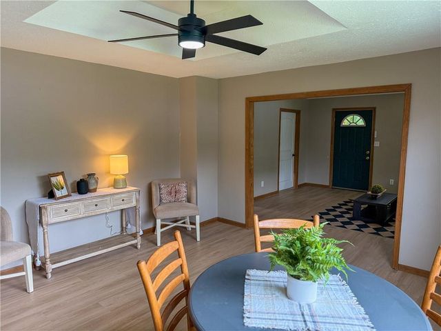 526 S west Street, Nevada, MO 64772