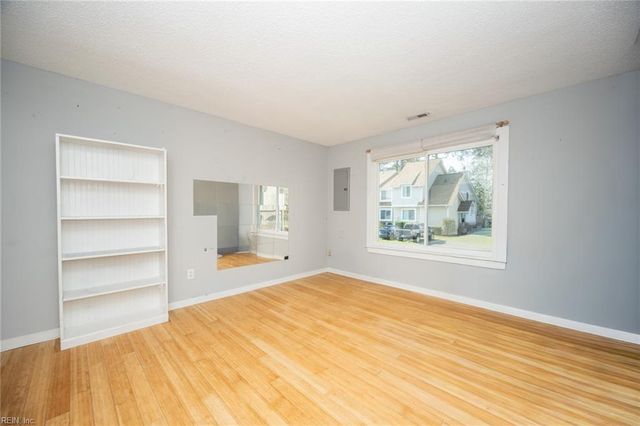 2507 Cove Point PL, Virginia Beach, VA 23454