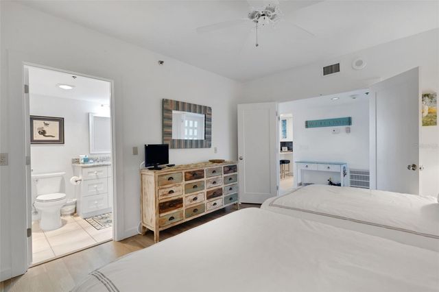 1105 GULF OF MEXICO DRIVE 203, Longboat Key, FL 34228