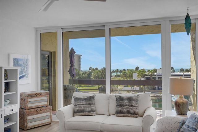 1105 GULF OF MEXICO DRIVE 203, Longboat Key, FL 34228