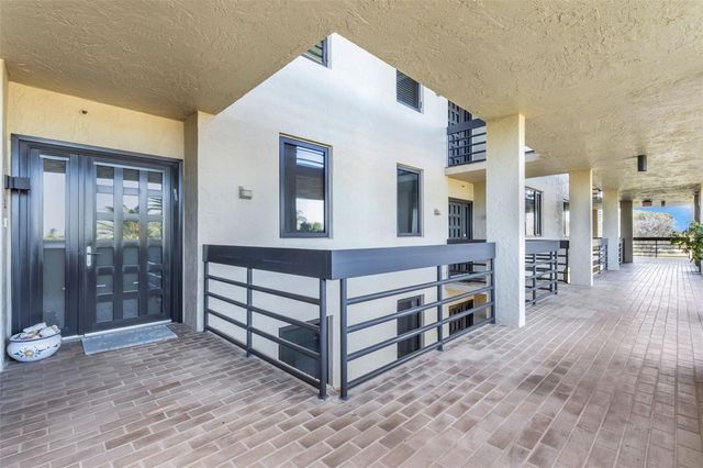 1105 GULF OF MEXICO DRIVE 203, Longboat Key, FL 34228