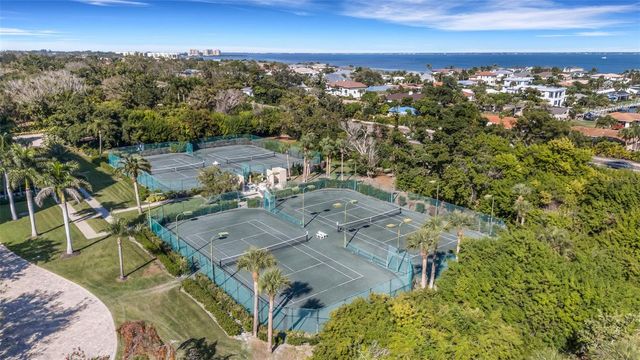 1105 GULF OF MEXICO DRIVE 203, Longboat Key, FL 34228