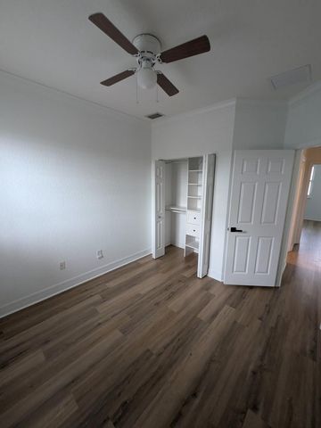 290 NE 5th Avenue, Delray Beach, FL 33483