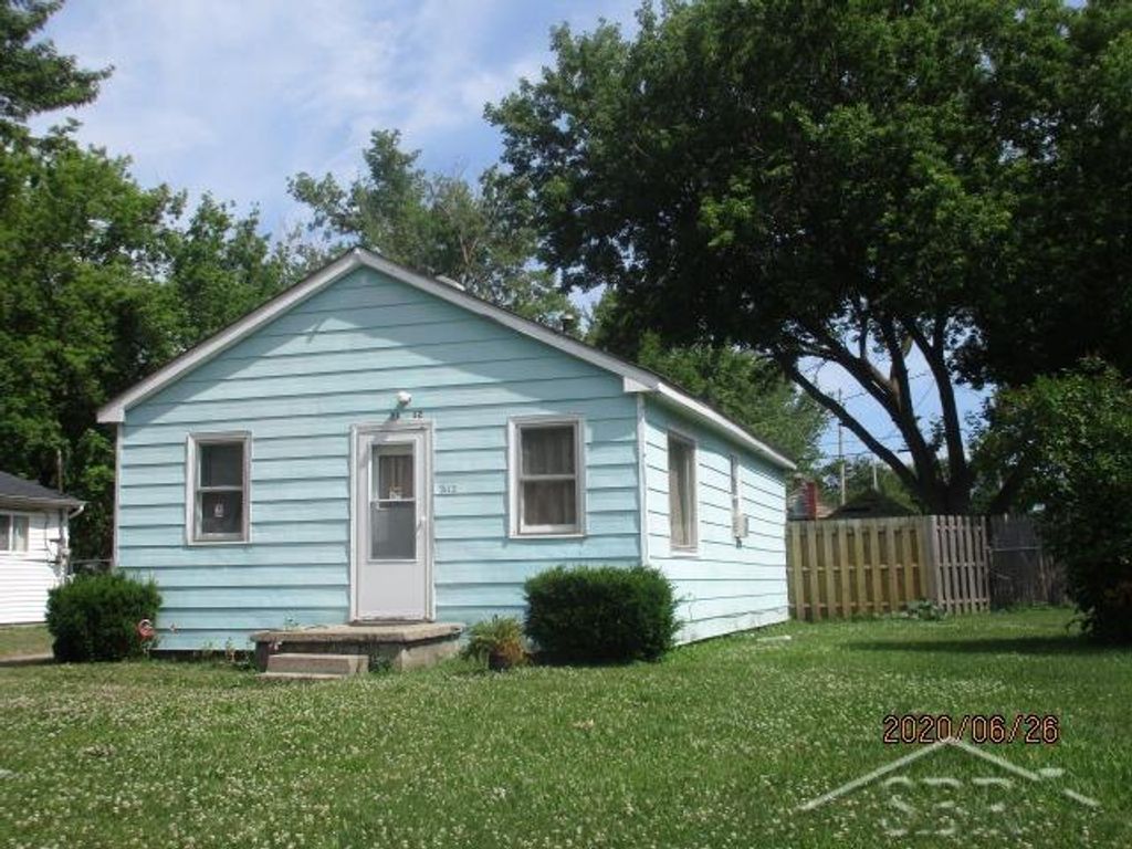 2112 Emerick Street, Saginaw, MI 48602