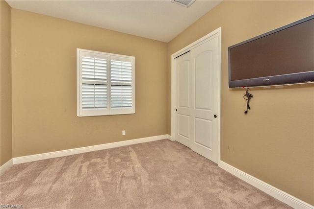 1614 Serrano CIR, Naples, FL 34105