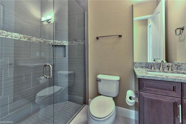 1614 Serrano CIR, Naples, FL 34105