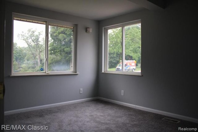 15478 Lola Lola Drive, Redford, MI 48239