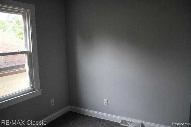 15478 Lola Lola Drive, Redford, MI 48239