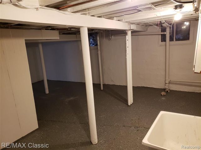 15478 Lola Lola Drive, Redford, MI 48239