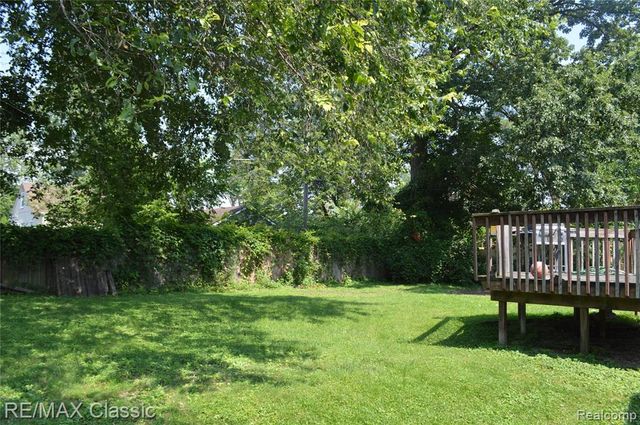 15478 Lola Lola Drive, Redford, MI 48239