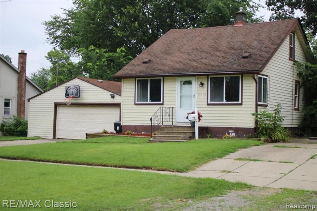 15478 Lola Lola Drive, Redford, MI 48239
