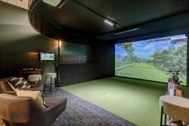 270 Hennepin Avenue 517, Minneapolis, MN 55401