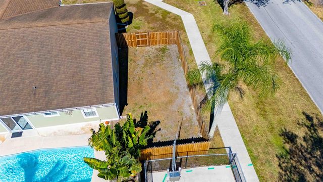 7791 Blairwood Circle N, Lake Worth, FL 33467