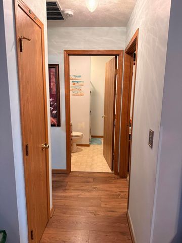 1517 hawke Street 1517 hawke Street, Bellefontaine, OH 43311