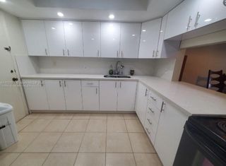 16701 NE 14th Ave 306, Miami, FL 33162