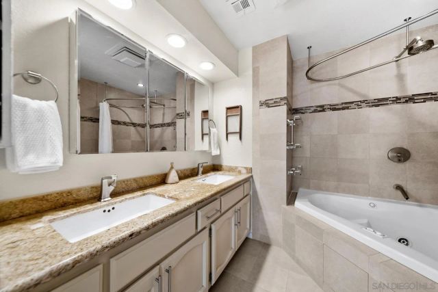 1806 Mckee St A2, San Diego, CA 92110