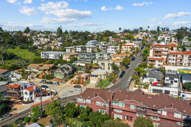 1806 Mckee St A2, San Diego, CA 92110