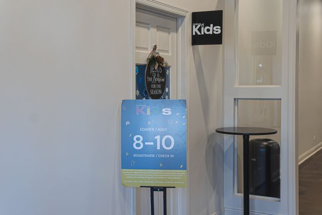 1326 N Hamlin Avenue, Chicago, IL 60651