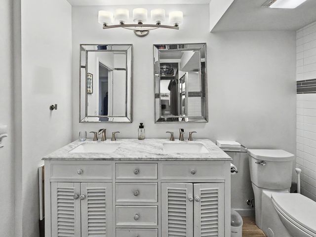 2811 Village Boulevard 302, West Palm Beach, FL 33409