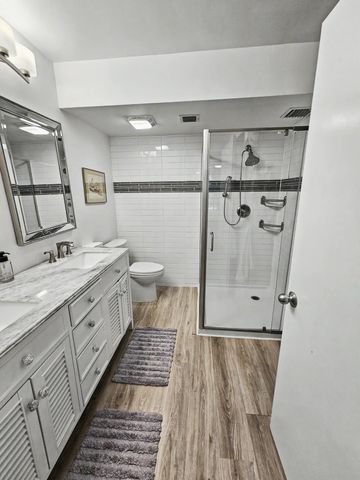 2811 Village Boulevard 302, West Palm Beach, FL 33409