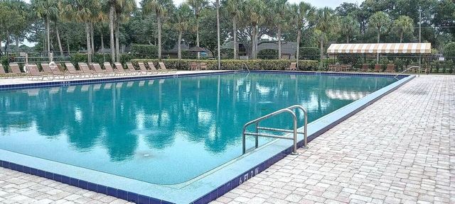 2811 Village Boulevard 302, West Palm Beach, FL 33409