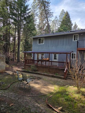 3760 Pleasant Creek Road, Rogue River, OR 97537