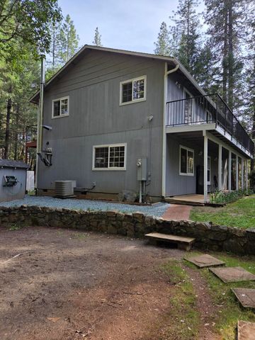 3760 Pleasant Creek Road, Rogue River, OR 97537