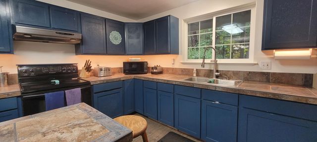 3760 Pleasant Creek Road, Rogue River, OR 97537