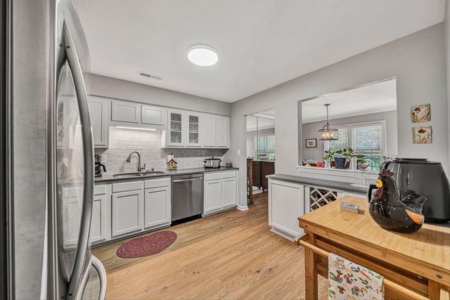 4719 Wembley PL SW, Roanoke, VA 24018