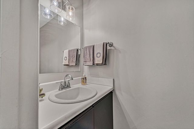 4719 Wembley PL SW, Roanoke, VA 24018