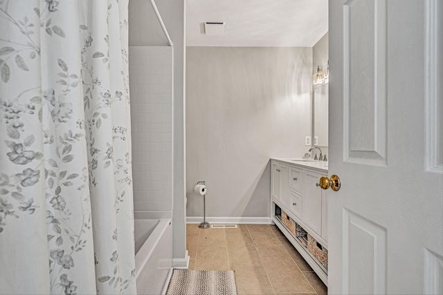 4719 Wembley PL SW, Roanoke, VA 24018
