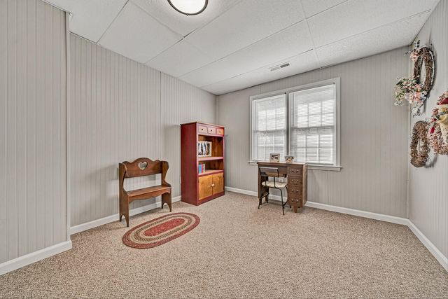 4719 Wembley PL SW, Roanoke, VA 24018