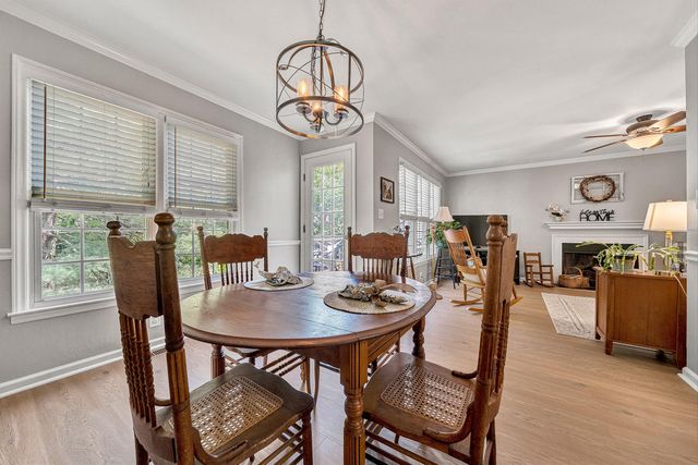 4719 Wembley PL SW, Roanoke, VA 24018