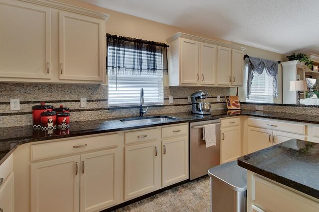 592 BLUE PARK ROAD, Orange City, FL 32763