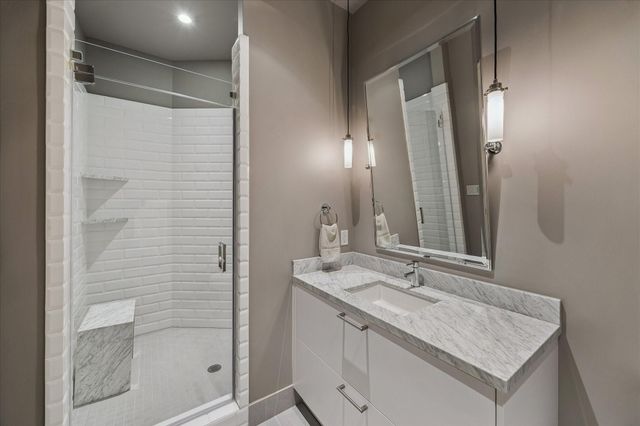 1409 Post Oak Boulevard 2202, Houston, TX 77056