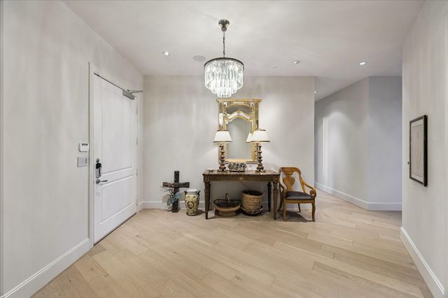 1409 Post Oak Boulevard 2202, Houston, TX 77056